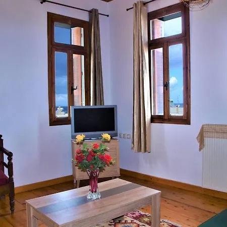 Дом отдыха Bridge House Halepa *