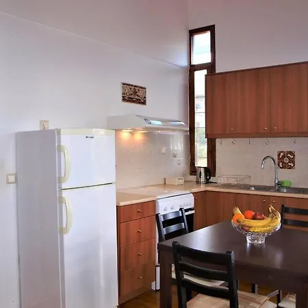 Bridge House Halepa Дом отдыха *